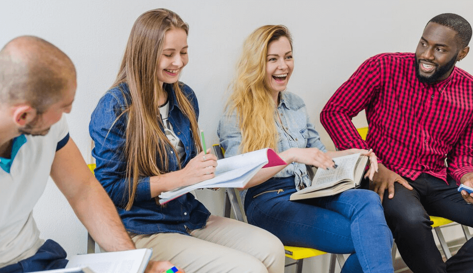 How to find the right community for you? 1 Community 3
