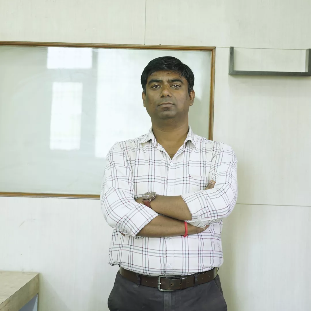 Our Experts 3 MR. Varun Bundel